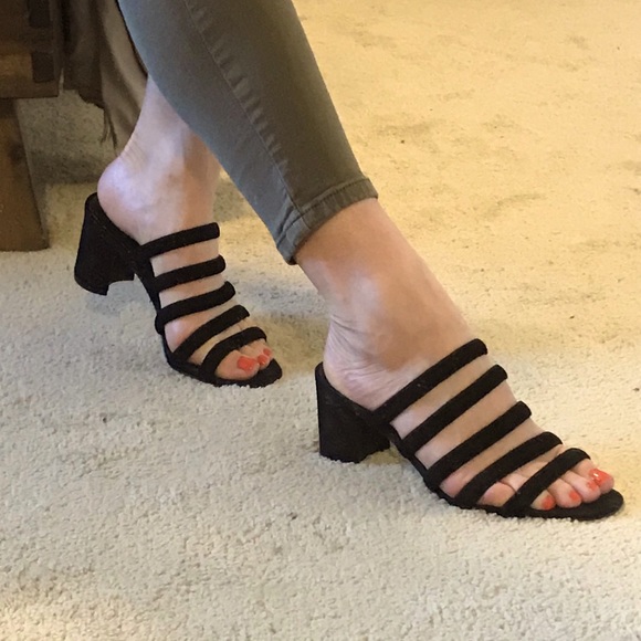 EUC: MARC FISHER Shire Slide Sandal - Picture 6 of 9